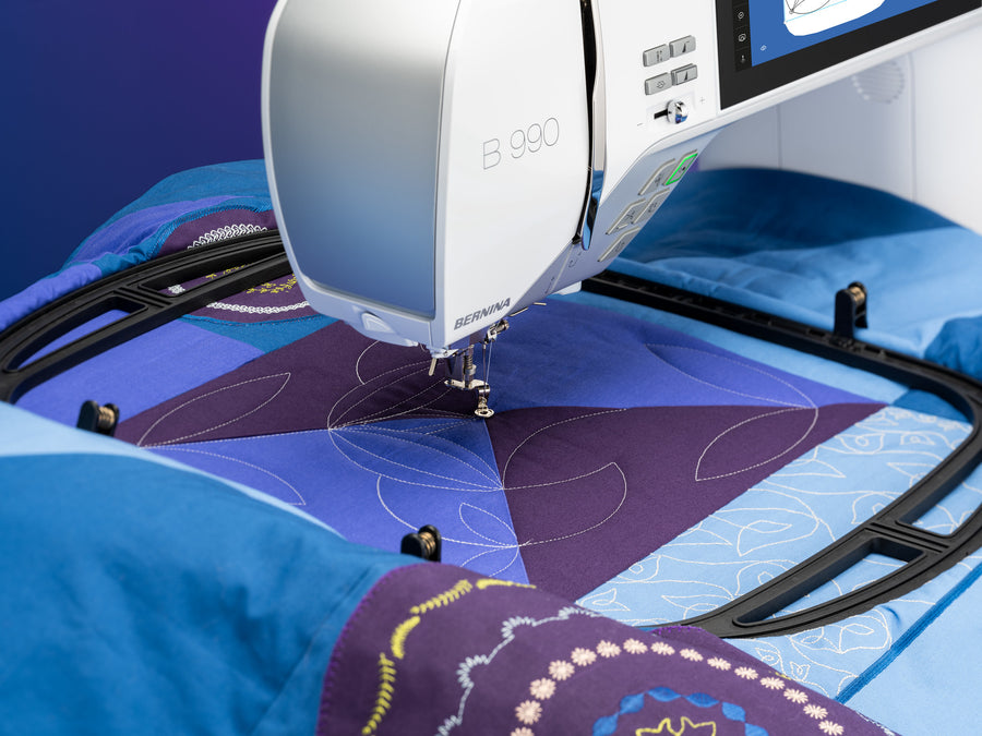 B 990: The Ultimate Quilting Machine