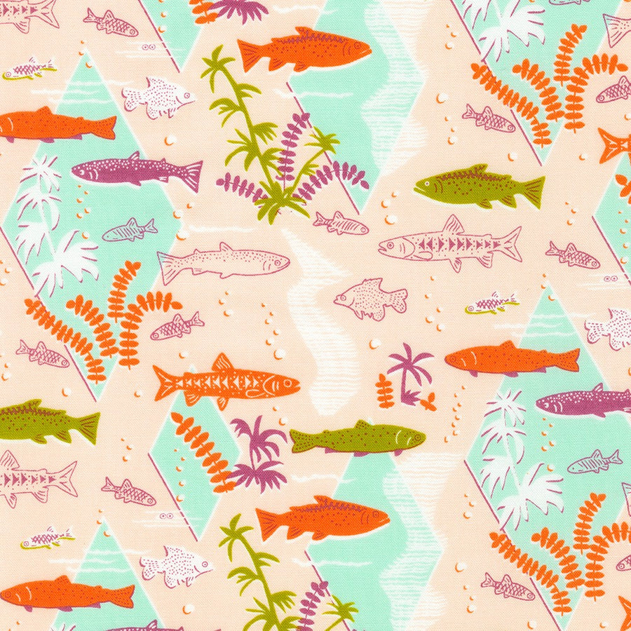 FISHERMAN'S BEND: Peach fish multi (1/4 Yard)